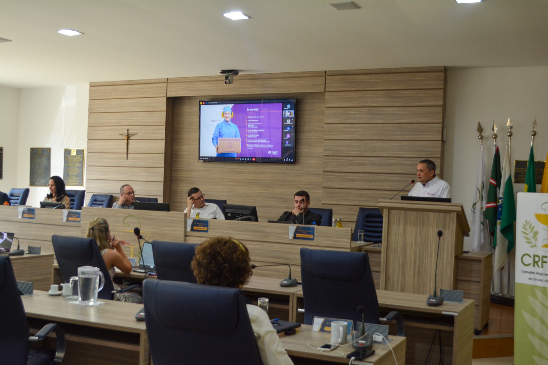 Diretoria e Liberato.jpg