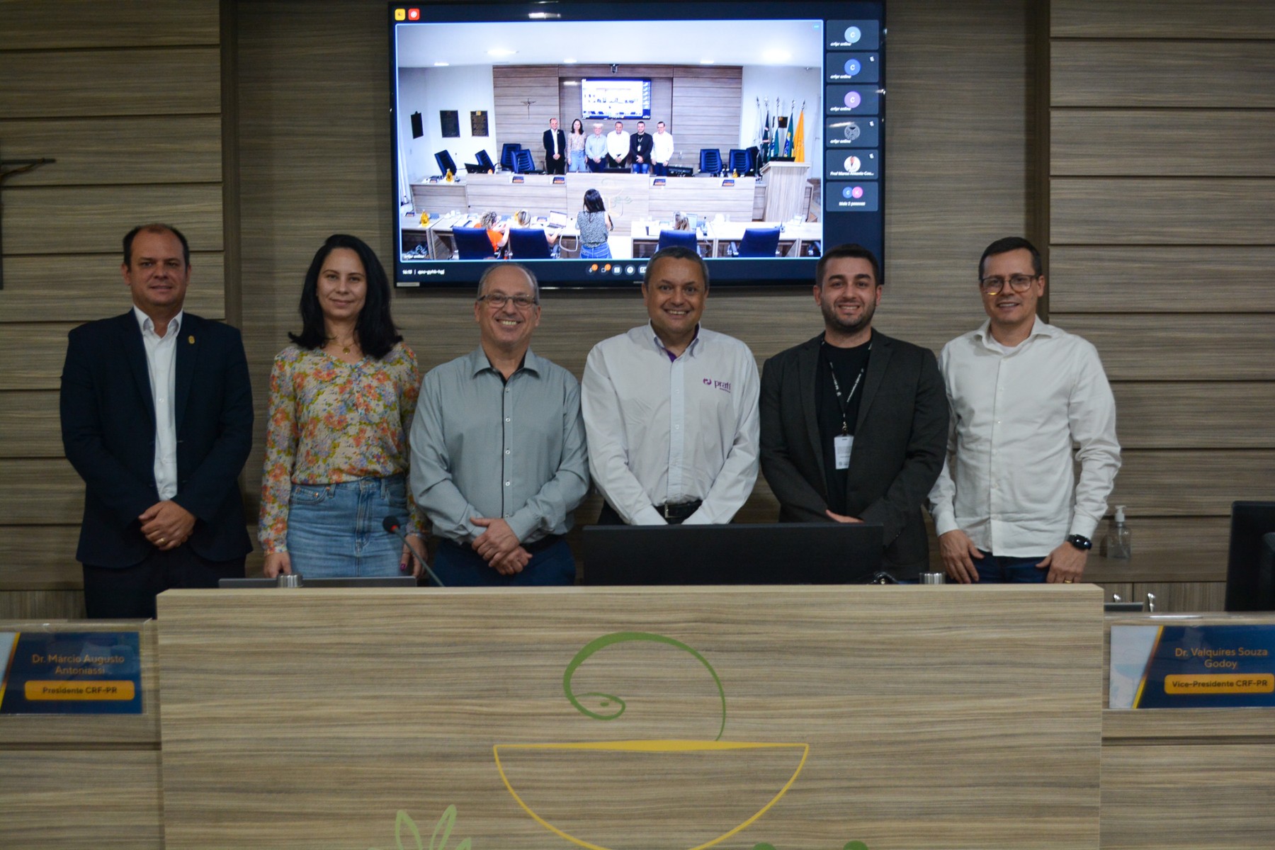 Diretoria e Liberato3.jpg