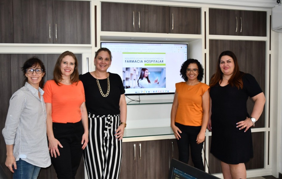 reuniao-do-gtt-de-farmacia-hospitalar-em-curitiba