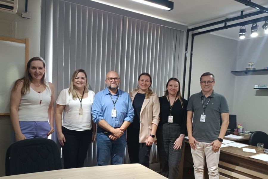 apos-reuniao-com-crf-pr-sms-de-campo-mourao-fara-contratacao-de-farmaceuticos