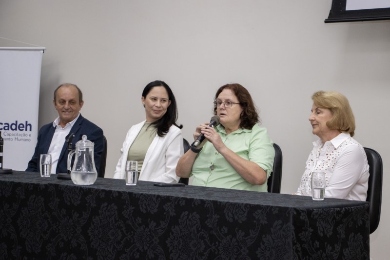 smc-celebra-dia-do-farmaceutico-com-homenagem-a-profissionais-em-curitiba