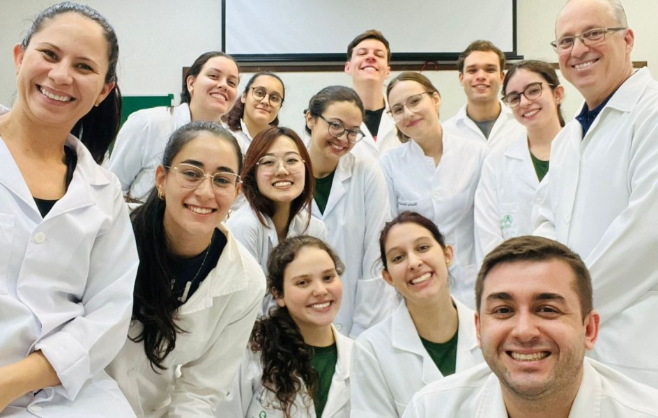 uel-recebe-curso-de-administracao-de-medicamentos-injetaveis