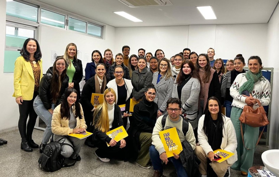 farmacia-hospitalar-crf-pr-farmaceuticos-de-toledo-participam-de-aprimoramento