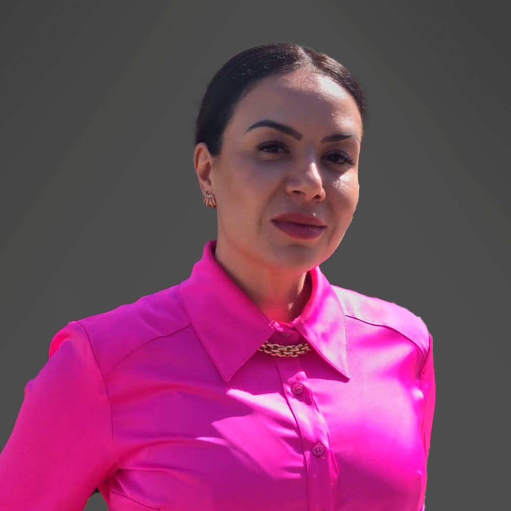 Membro Estética - Karla de Oliveira Coral